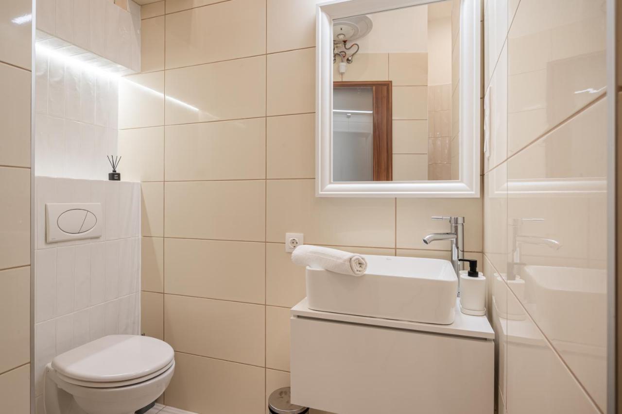 K7 - Boutique Apartments, Best Location. By Bqa Budapest Eksteriør billede